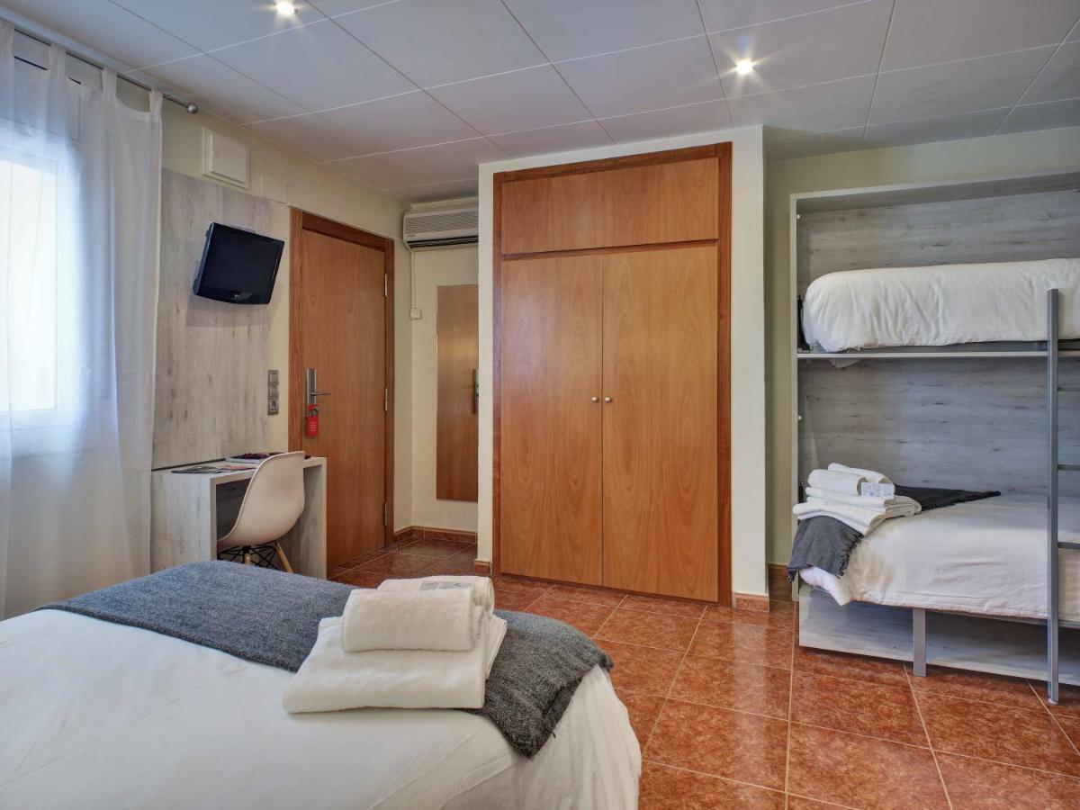 Hotel Los Angeles Figueres  Luaran gambar